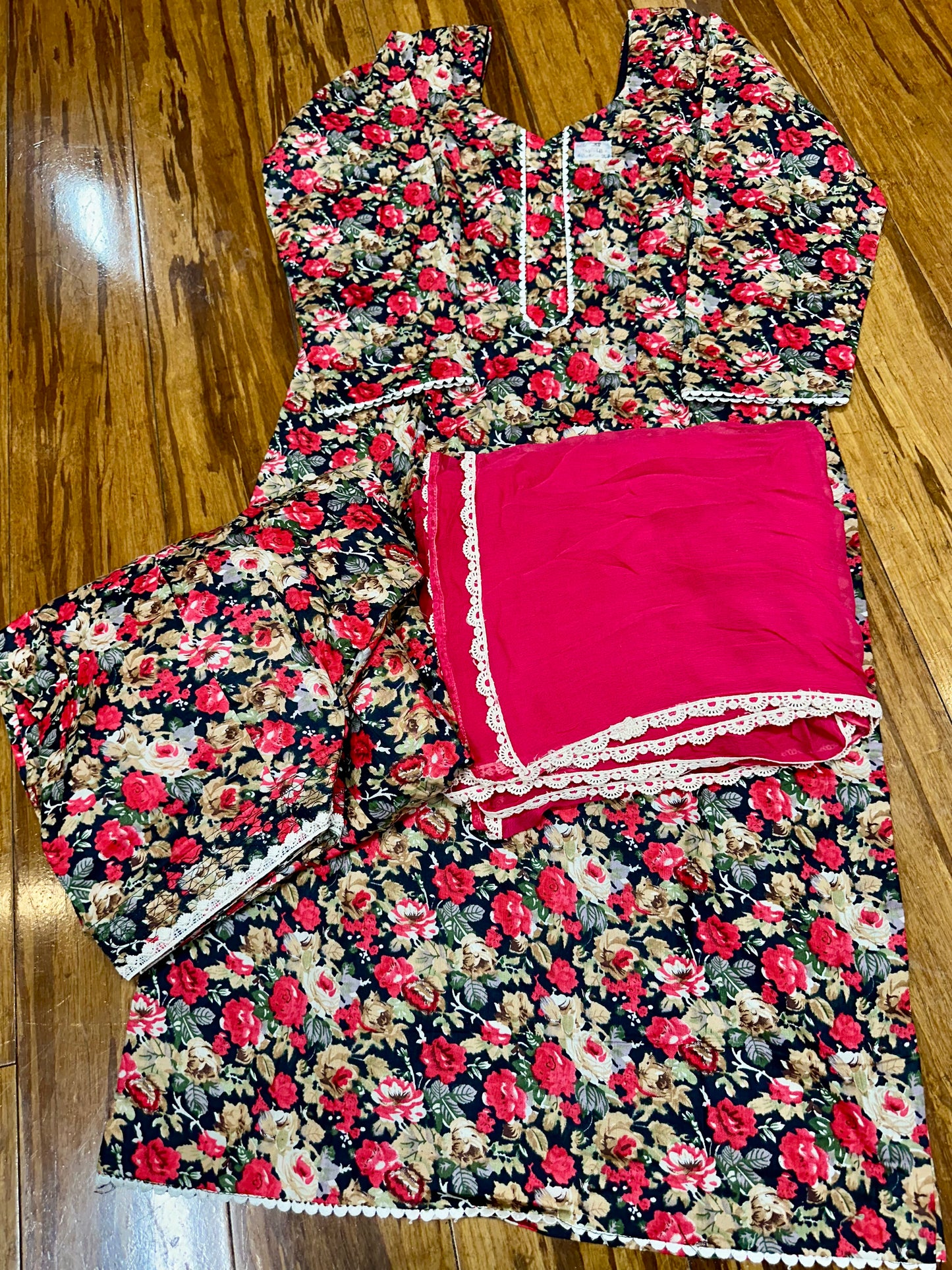 Stylish Printed Allover Salwar Suit D6
