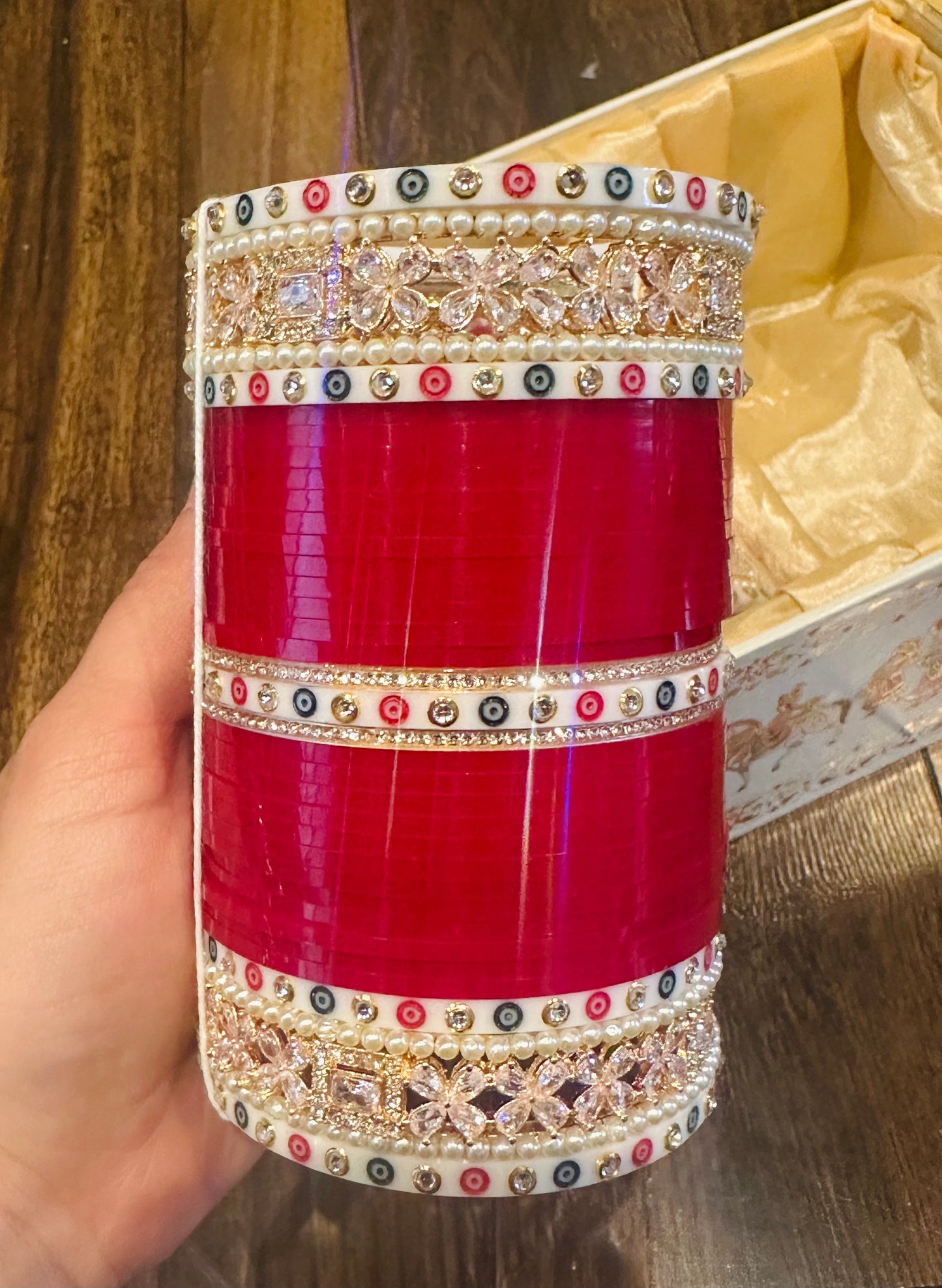Simple Punjabi Bridal Chuda