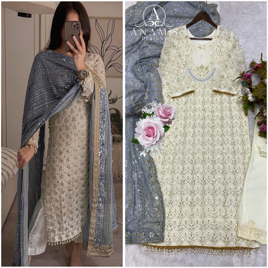 Latest! Stylish Partywear Outfit image 3