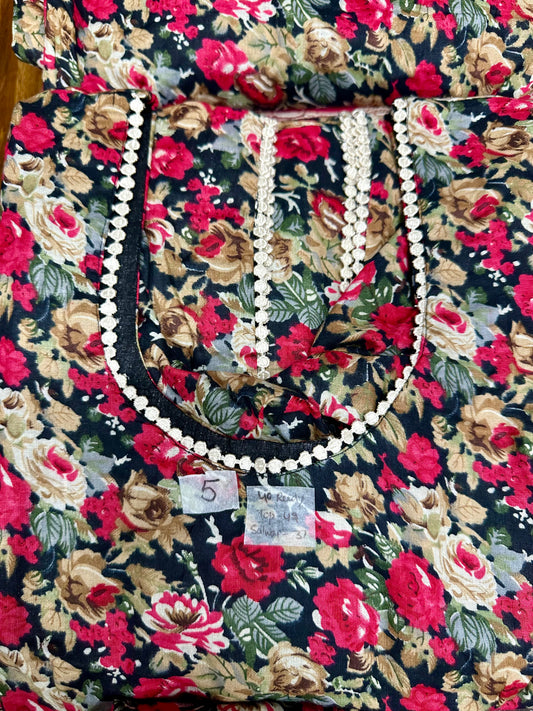Stunning Boutique Style Printed Salwar Suit (40/42) D5 image 3