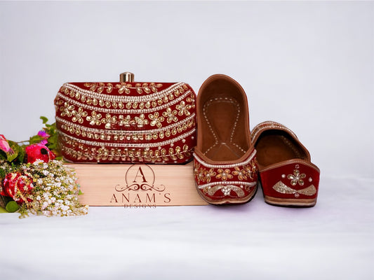 Beautiful Clutch & Punjabi Jutti Combo
