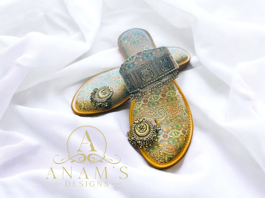 Handmade Sandals With Double Cushion image 3