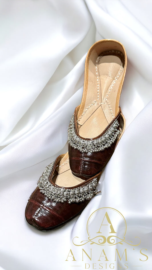 Extremely Soft Ghungroo Jutti Dark Brown image 3
