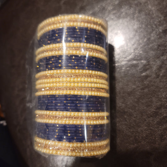 Stylish Bangles Set image 3