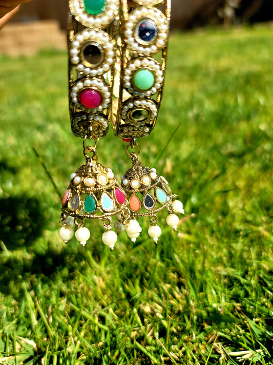 Kangan Set with Latkan (Jhumki)