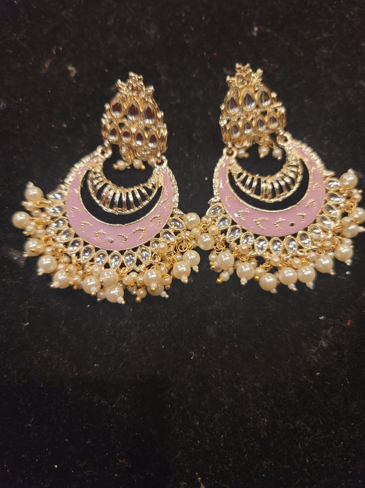 Chandbali Earrings image 3