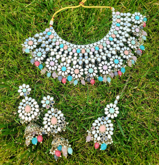 Designer Bridal Choker Set With Mirror, High Quality Beads & Pearls.