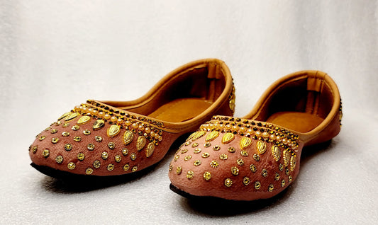 Kids Double Padded Punjabi Jutti image 3