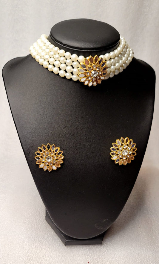 Designer Choker Set With Pearls & Mirror image 3