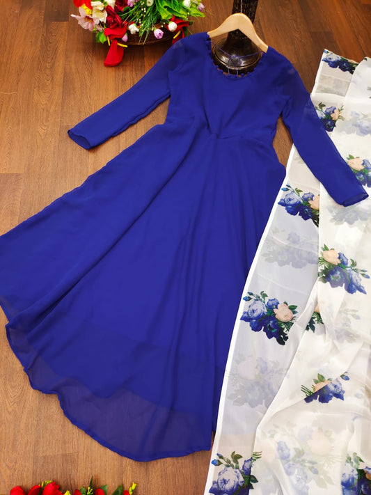 Stylish Gown & Dupatta Set image 3