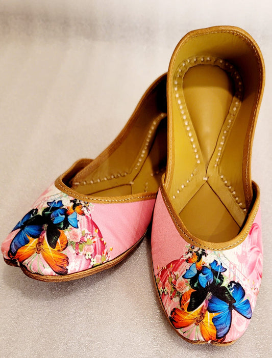 Latest Trend Butterfly Prined Punjabi Jutti image 3
