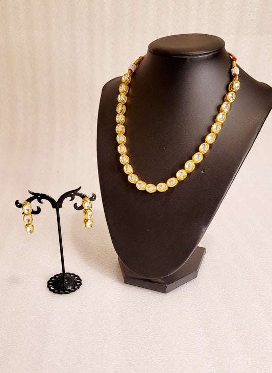 Single Line Kundan Set image 3