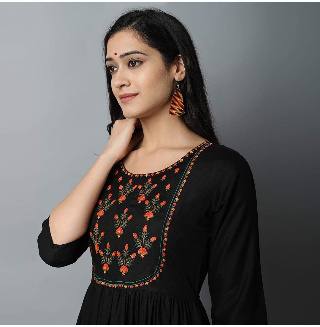 Stylish Embroidred Kurta (Black)