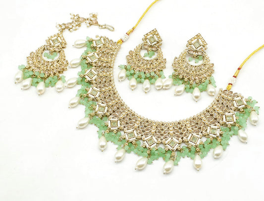 Super Stylish Reverse Polki Choker Set