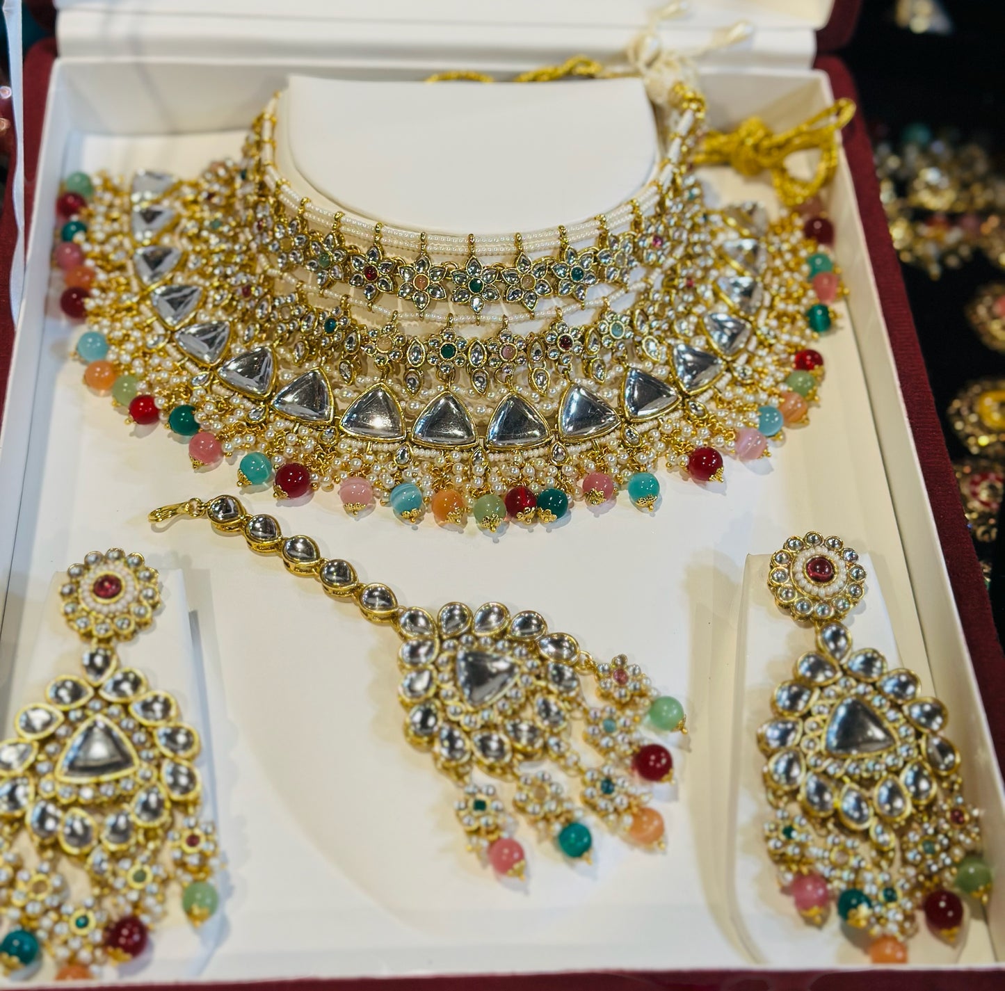 Extremely Beautiful High-Quality Kundan Bridal Set