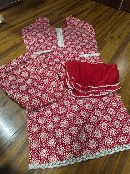 Boutique Style Salwar Suit (Top With Lining)