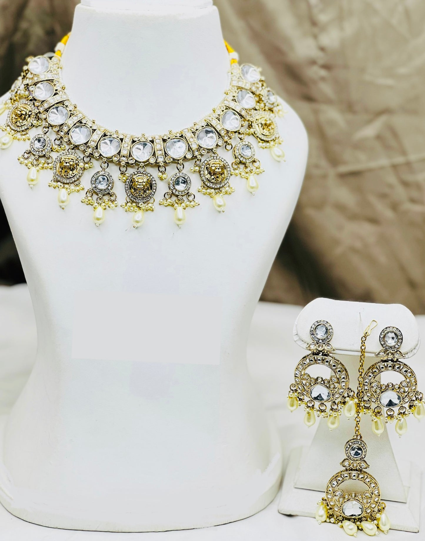 Must Have! Sabyasachi Inspired Necklace (Ritj)