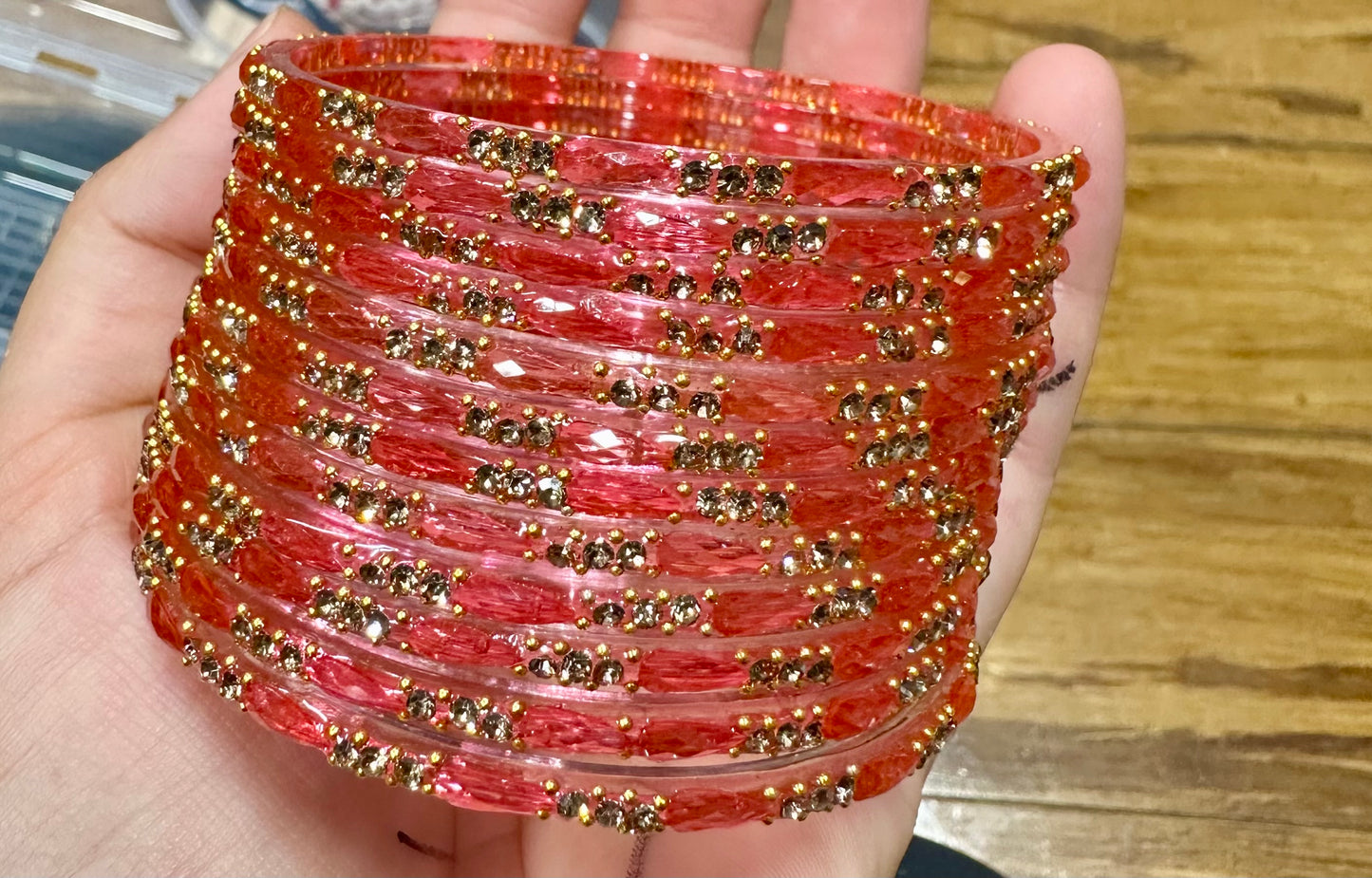 Beautiful Leaf Design Jelly Glass Bangles