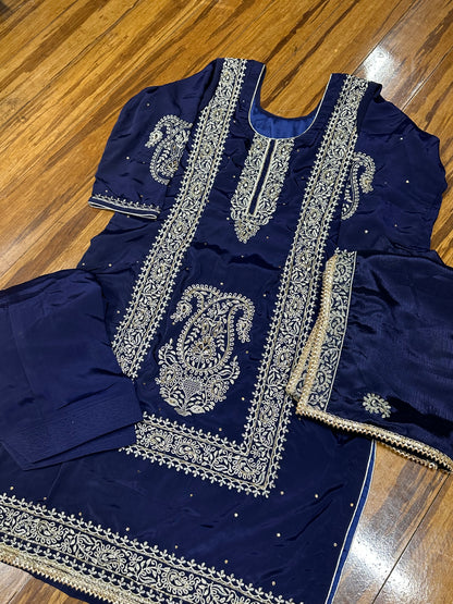 Beautiful Pure Crape Suit
