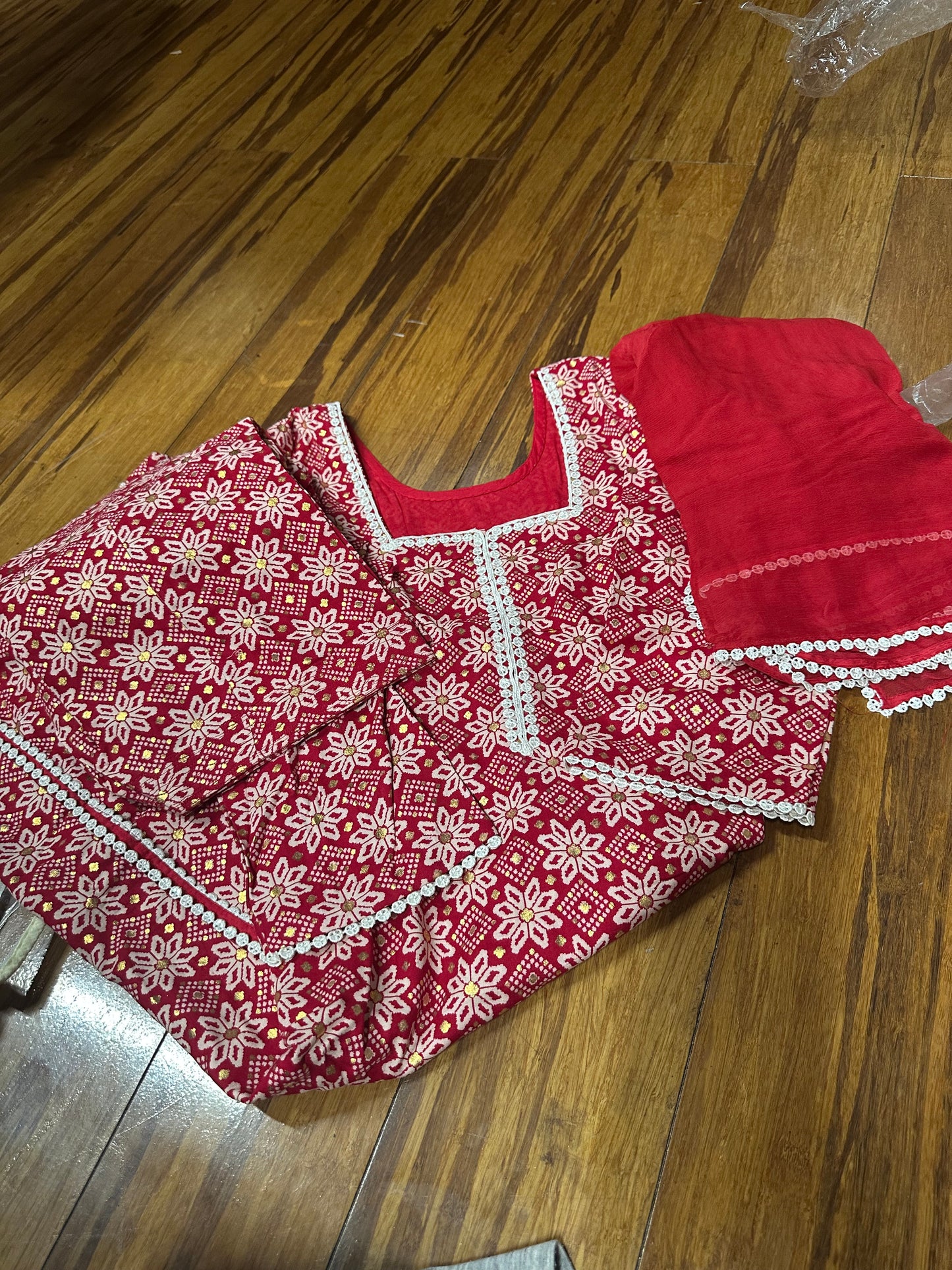 Boutique Style Salwar Suit (Top With Lining)