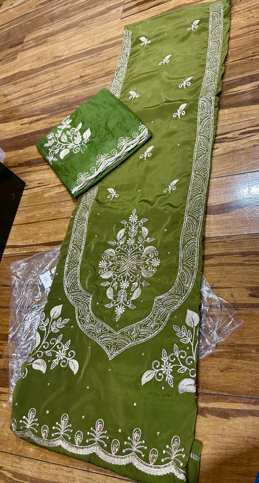 Zari Embroidered Stylish Unstitched Suit