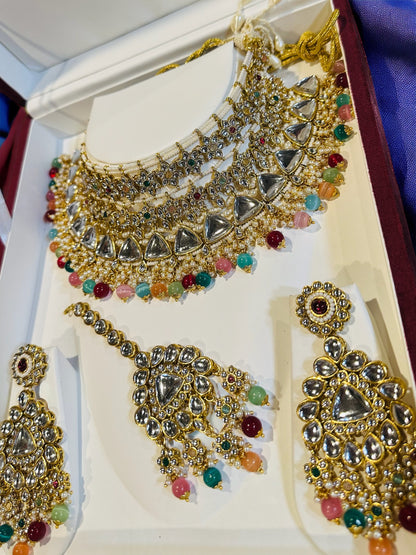 Extremely Beautiful High-Quality Kundan Bridal Set
