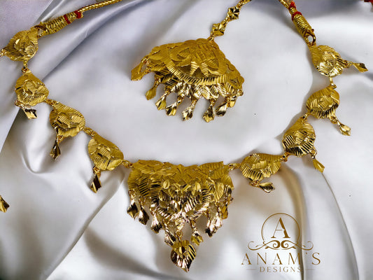 Traditional Patra Necklace Set