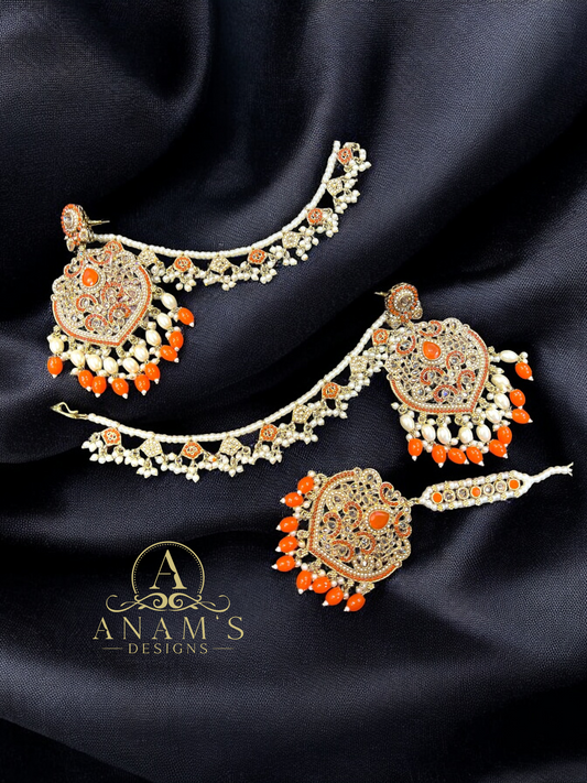 Stylish Sahara Earrings and Tikka Set