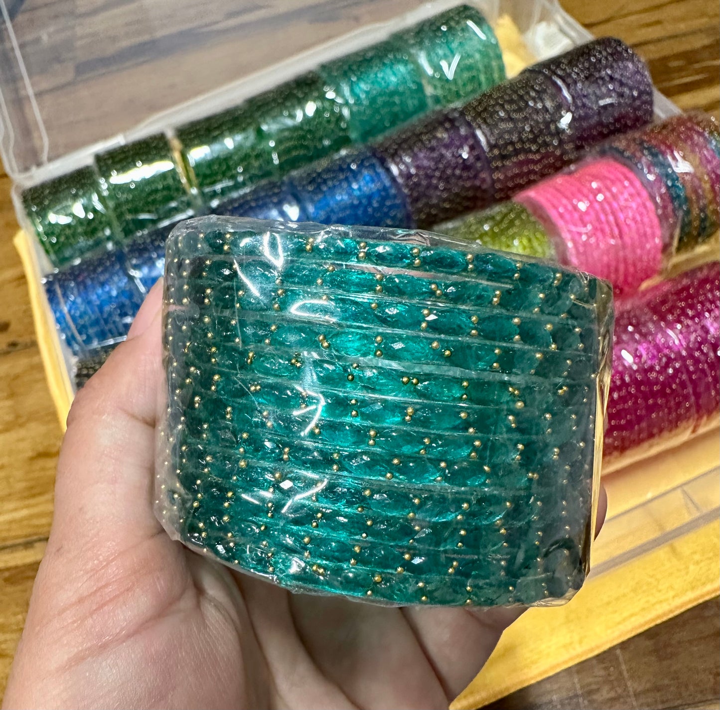 Trending Raindrop Glass Bangles(12 Bangles) 2.8