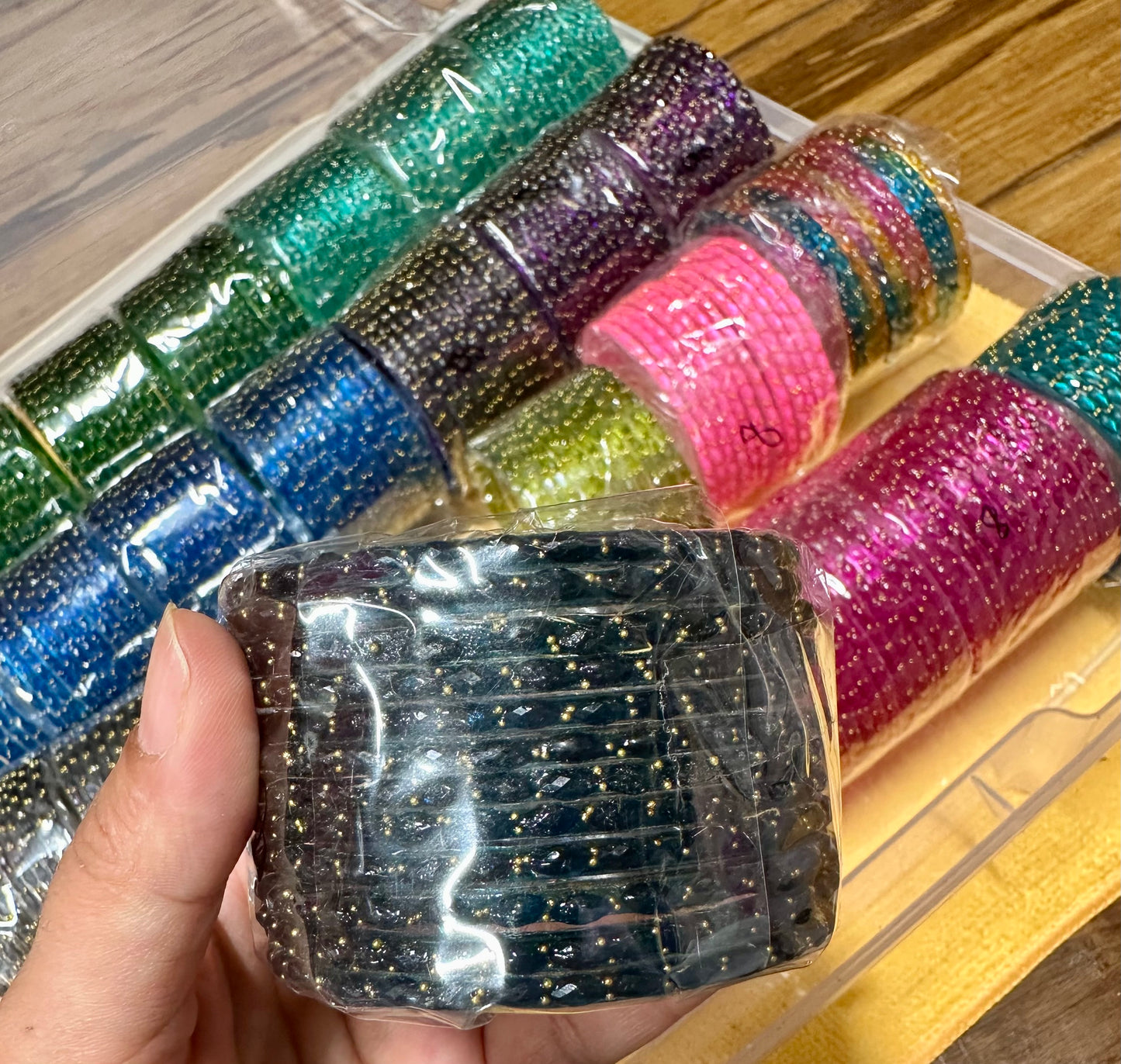 Trending Raindrop Glass Bangles(12 Bangles) 2.8