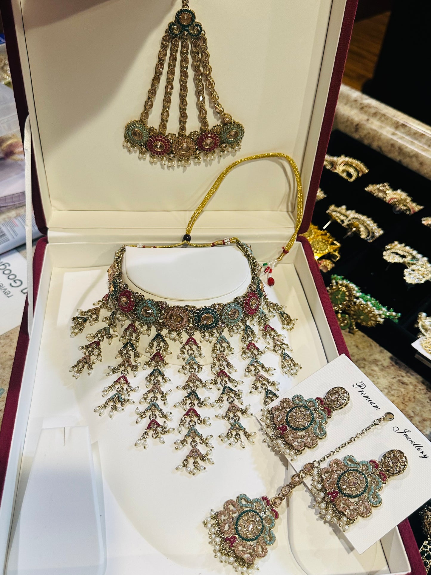 Stylish Latest Pakistani Polki Navratan Choker Set (4pcs Set)