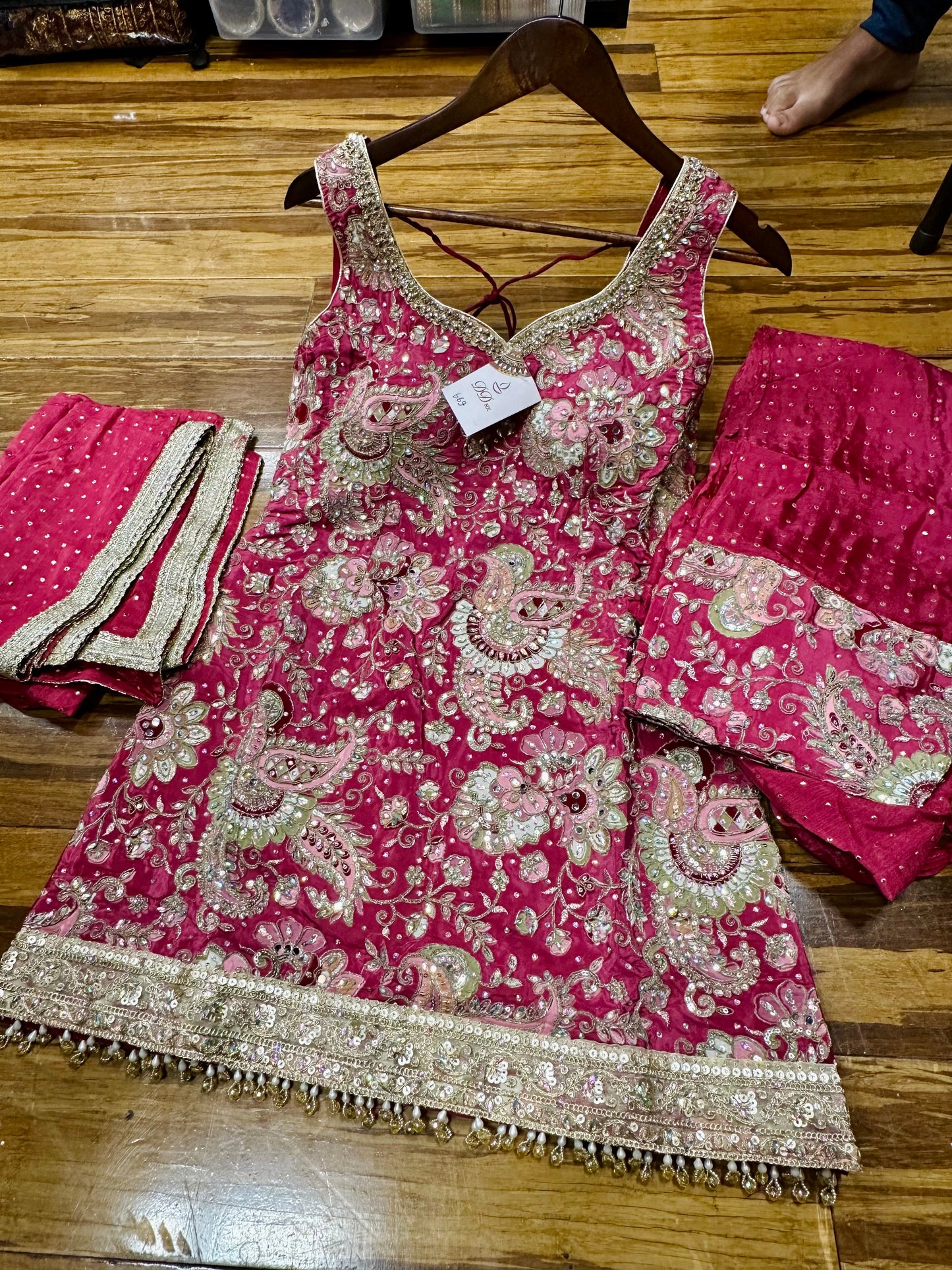 Designer Pakistani Farshi Salwar Suit