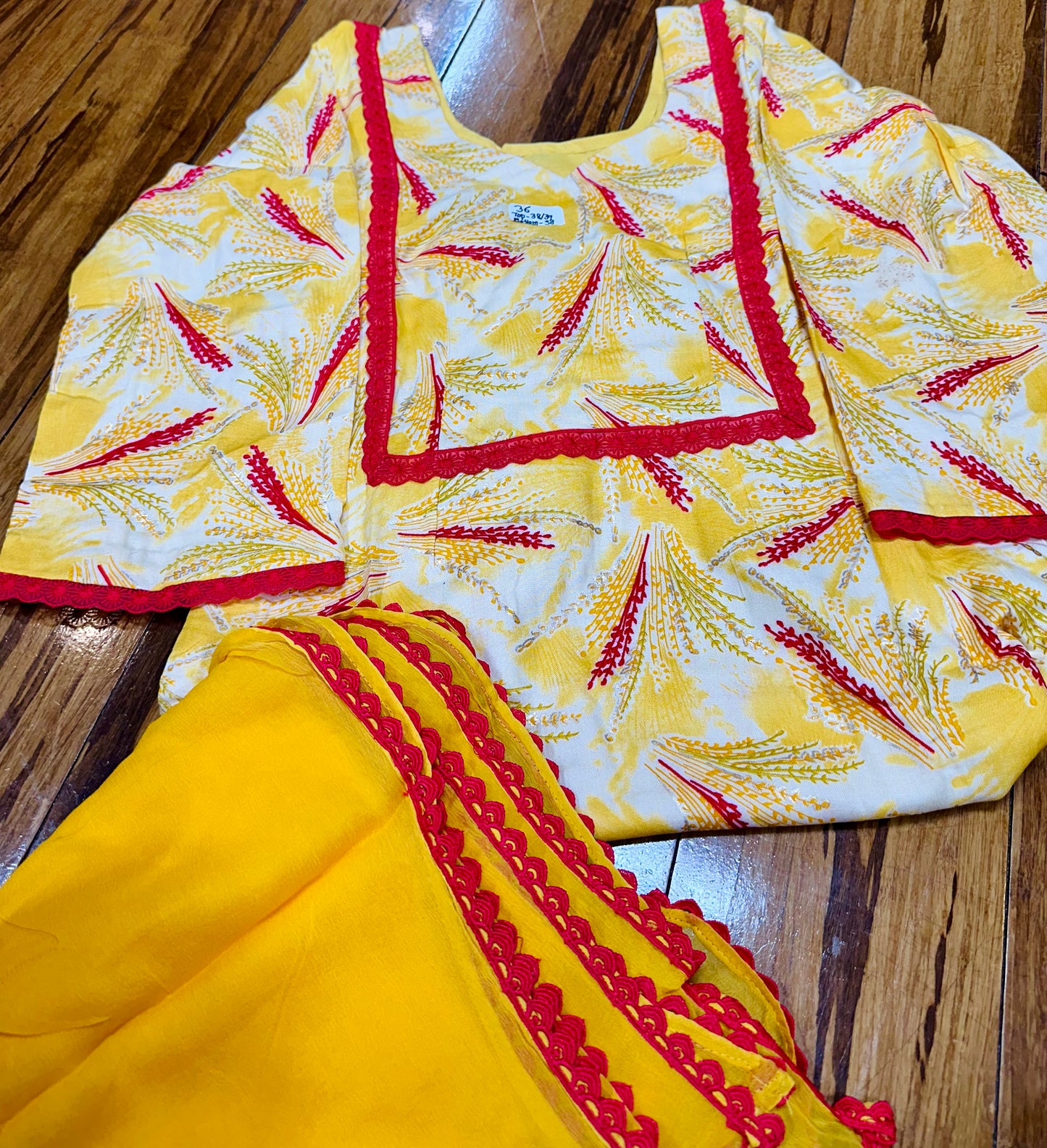 Extremely Stunning Boutique Suit With 4 Different Designs To Select From