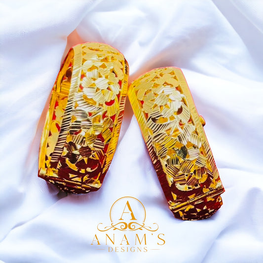 Traditional Gold-Plated Patra Kangan Set (Openable)