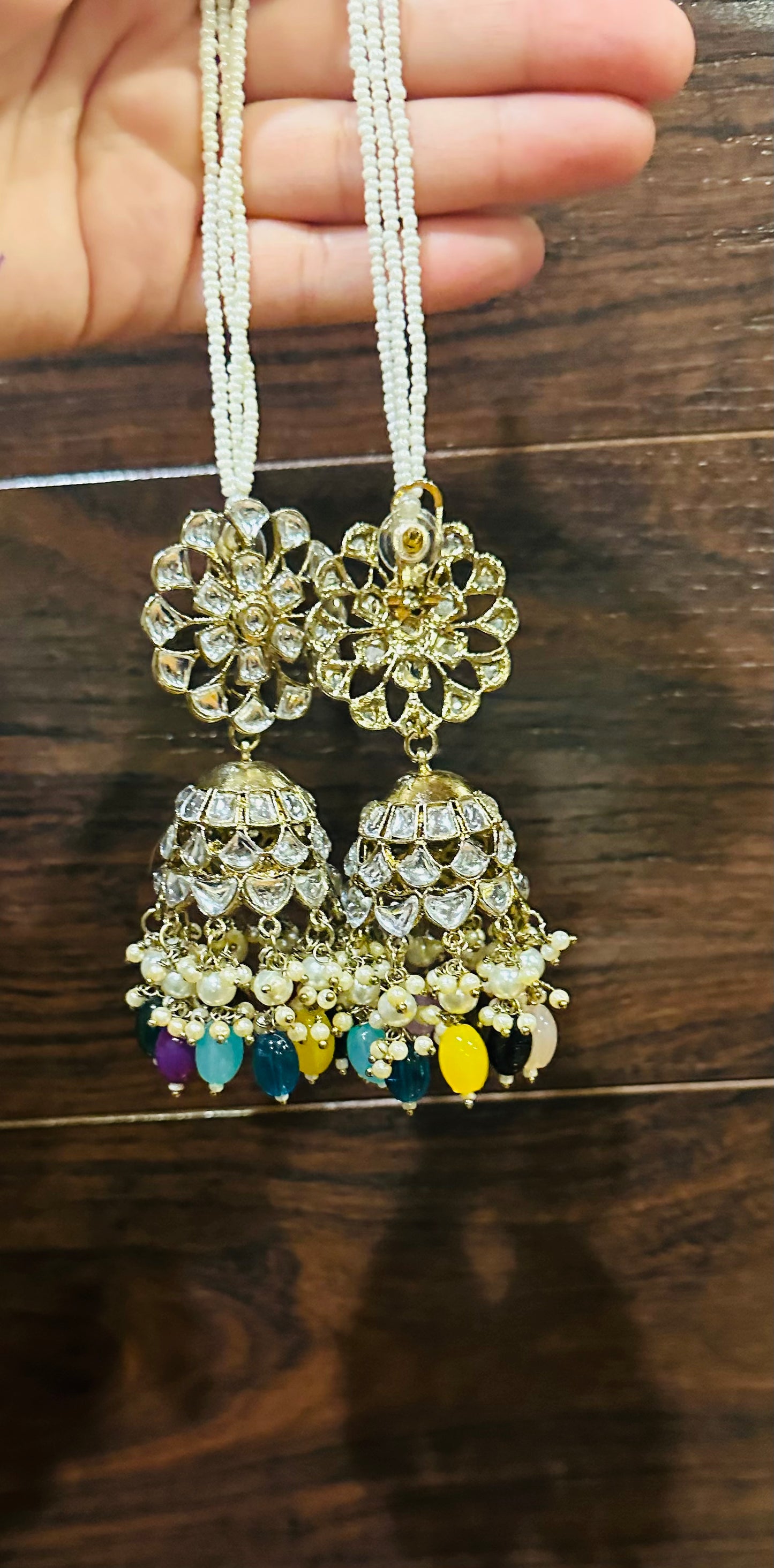 Stylish Kundan Sahara Jhumkis