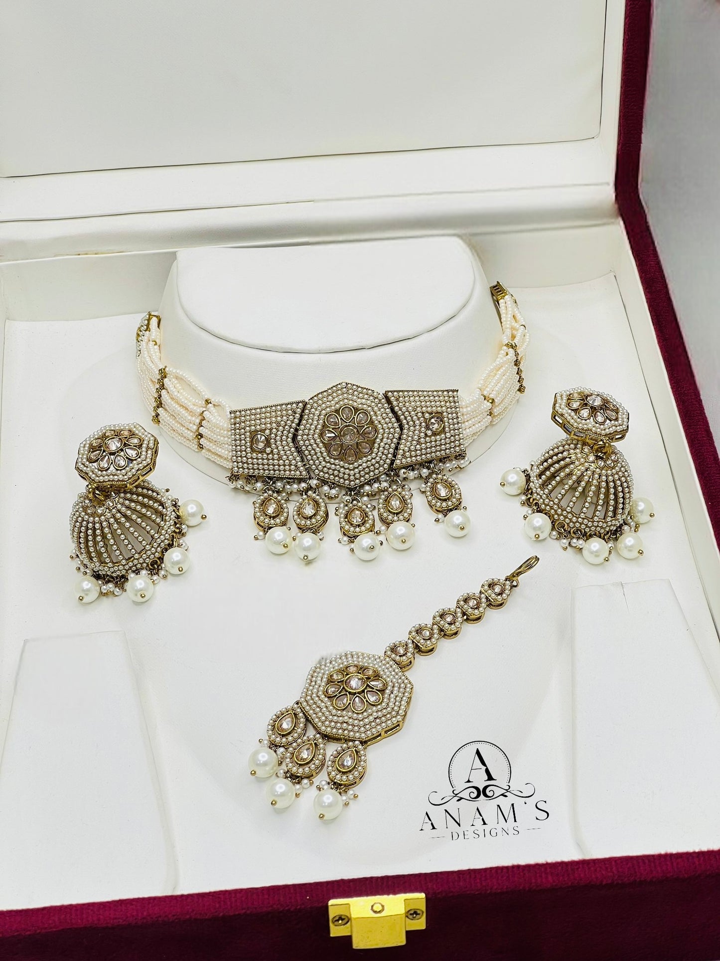 Superior Quality Pakistani Polki Choker Set