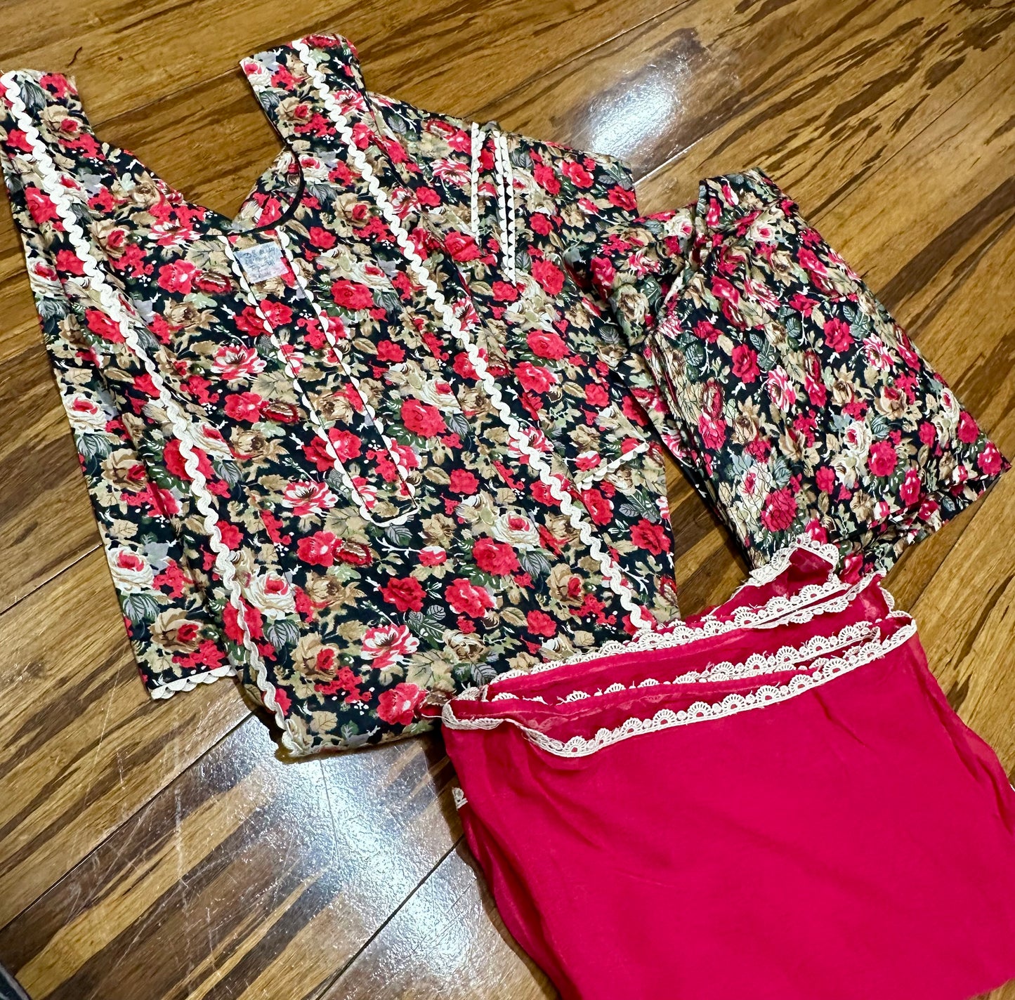 Allover Printed Boutique Salwar Suit (36/38 Size) D14