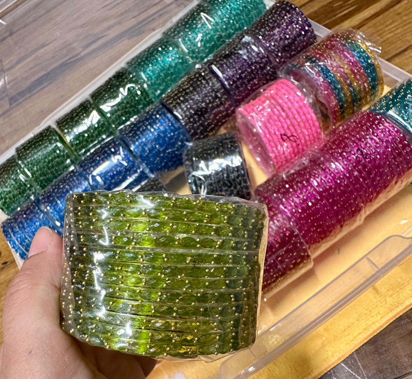 Trending Raindrop Glass Bangles(12 Bangles) 2.8