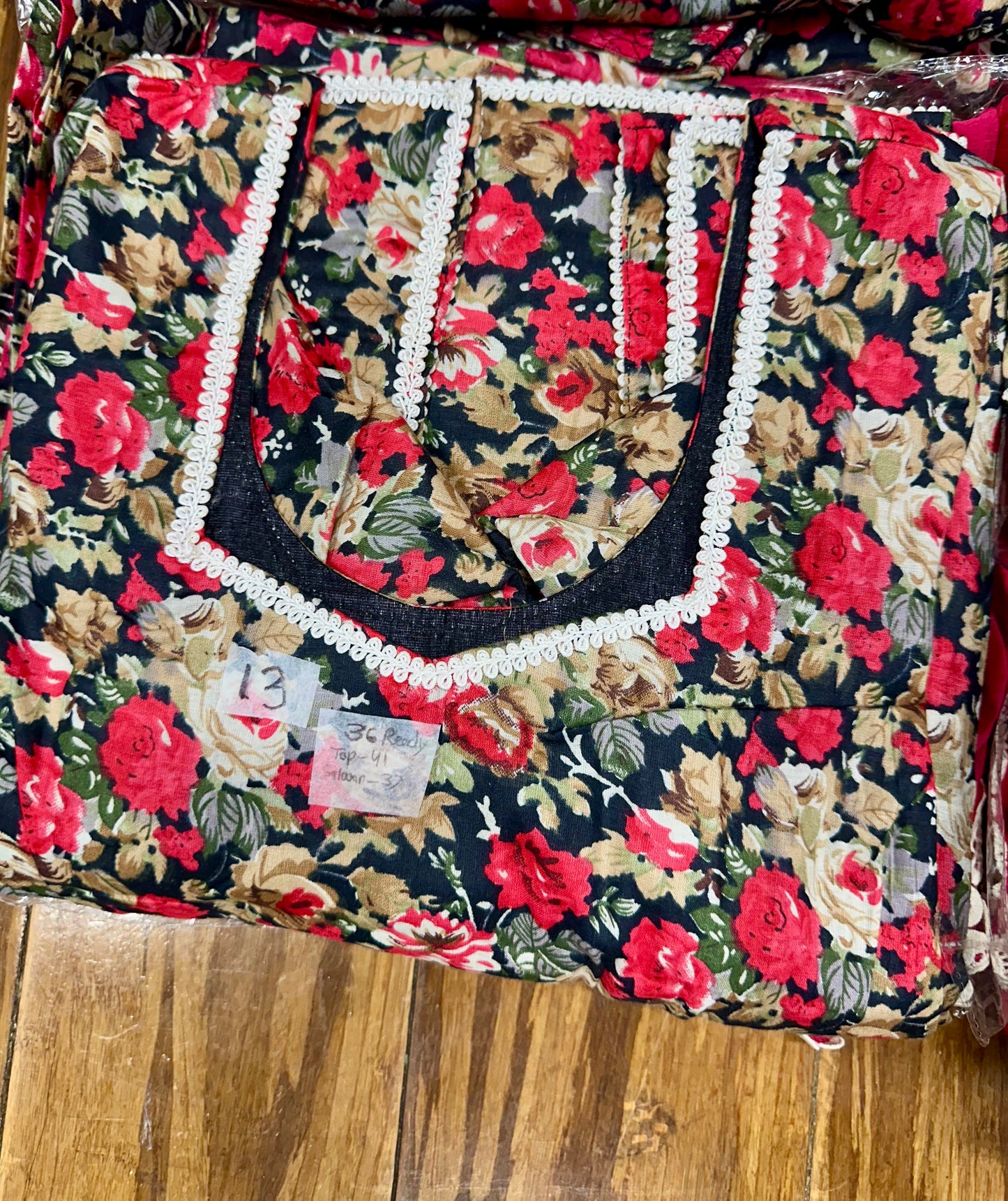 Ready-To-Wear Printed Salwar Suit Size 36 (with margin 38) D13