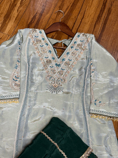 V Neck Hand Embroidered Boutique Suit 40/42 Ready (Margin Upto 46)