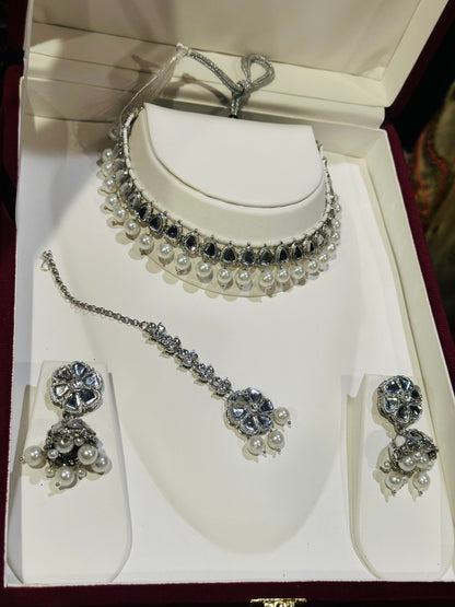 Kundan Mirror Choker Set