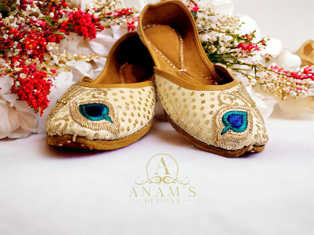 Beautiful Designer Punjabi Jutti