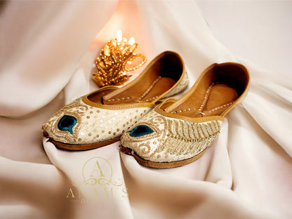 Beautiful Designer Punjabi Jutti