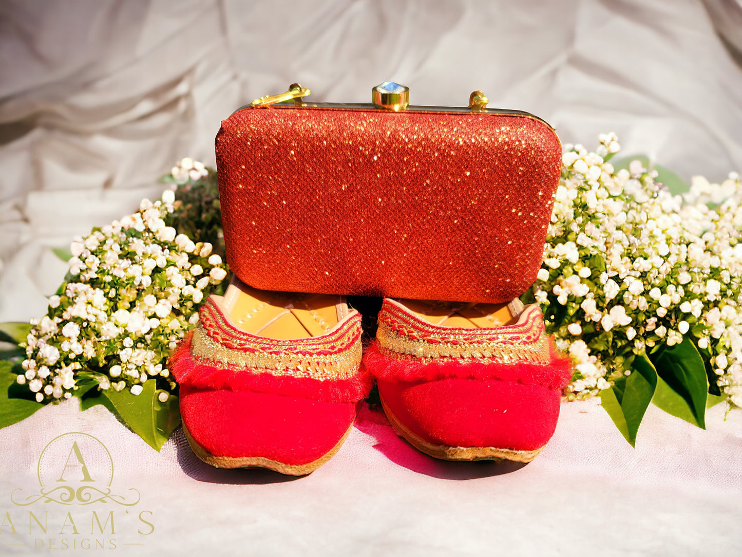 Bridal Designer Punjabi Jutti With Clutch