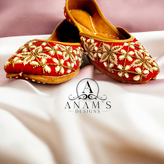 Bridal Tilla Work Punjabi Jutti
