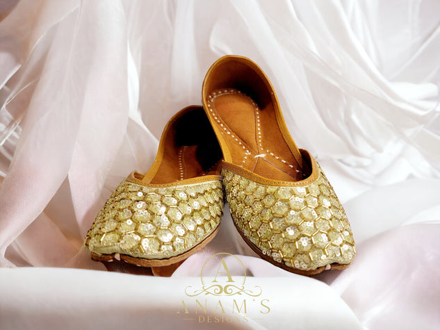 Designer Punjabi Jutti (Mint Green)