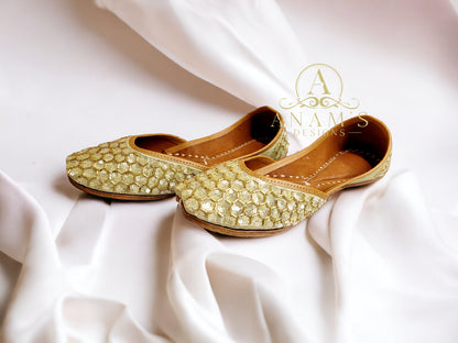 Designer Punjabi Jutti (Mint Green)