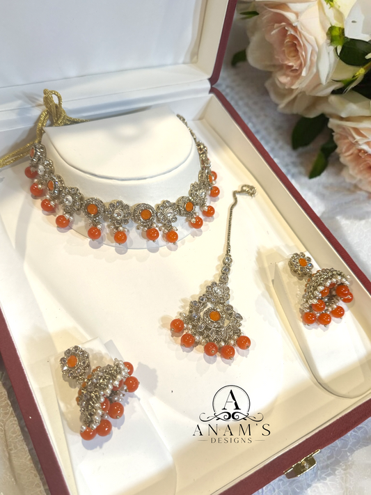 Stylish Kundan AD Choker Set With Jhumkis