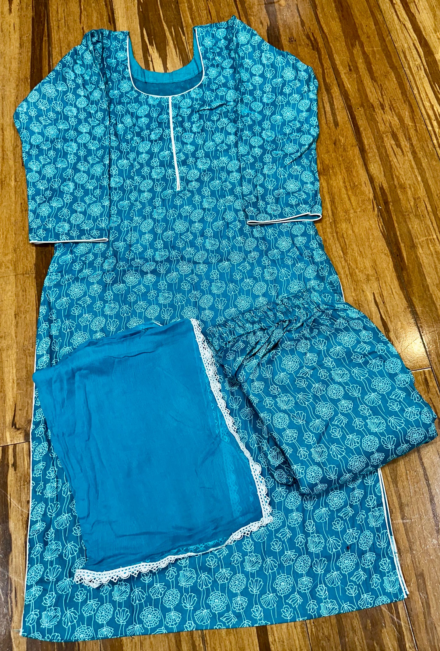 Boutique Style Palazzo Suit