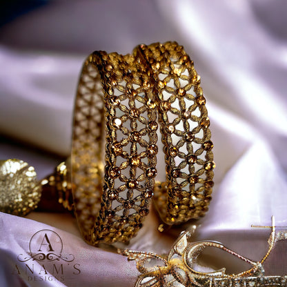 Designer Bangle (Kada) Set [Gold]